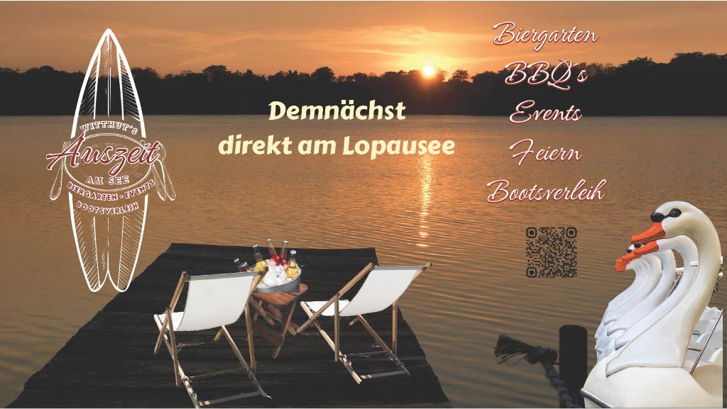 Ein Steg mit Stühlen und Tisch am See bei Sonnenuntergang, mit Texten zu Biergarten, BBQs, Events und Bootsverleih.